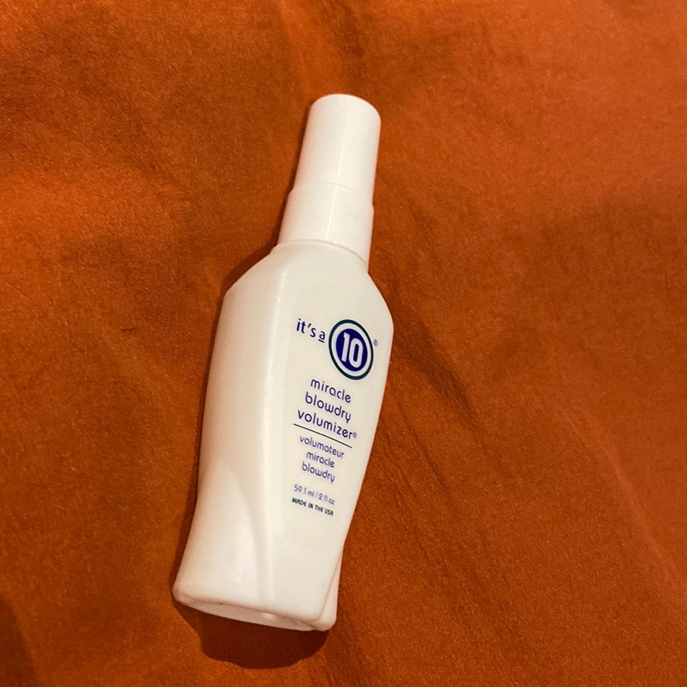 It’s a 10 miracle blowdry volumizer NWT